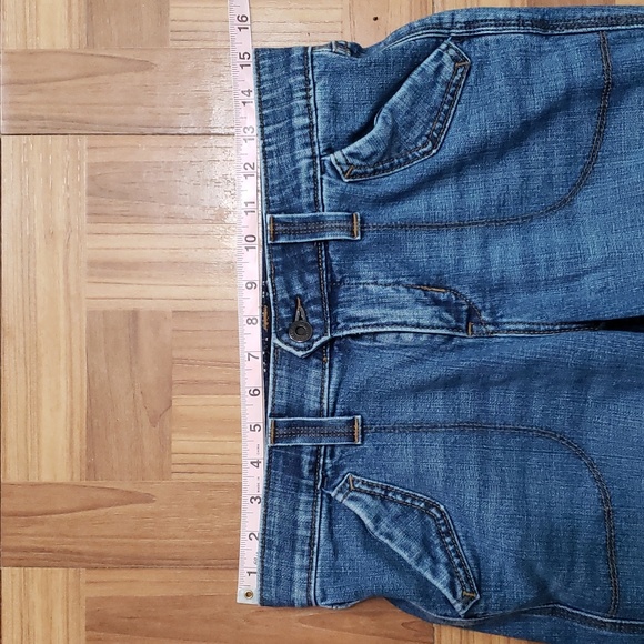 LEVI'S capri's - Picture 9 of 14